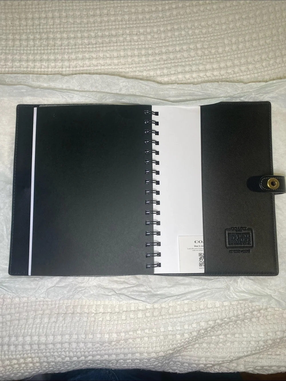 NWT Coach Black Glove Tanned Leather Notebook with Brass Turnlock🖤✨